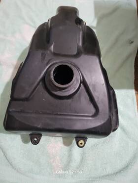 Can-am S17500rca0000 2010 Ds 250 Fuel/gas Tank With Cap And Valve