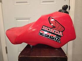 Honda 17510 965 670 Atc250r Gas Tank 1981 1982 Oem Plastic Fuel Red
