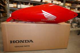 83705-hp5-305zc Honda Oem Fuel Tank Cover Trx420 Rancher 2007