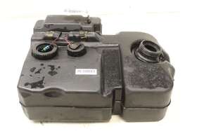 Am142332 John Deere Gator 825i 13 Gas Fuel Tank 44544