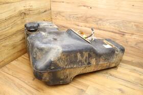 20080425069 Polaris 08-10 2008 Razor Rzr 800 S Gas Tank Fuel Petrol Reservoir W Pump