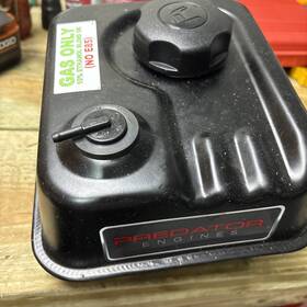 Predator Motor Corp Aymk242 Gas Tank For 212 Non-hemi Go Karts - 3.53l/0.93 Gallon Fuel
